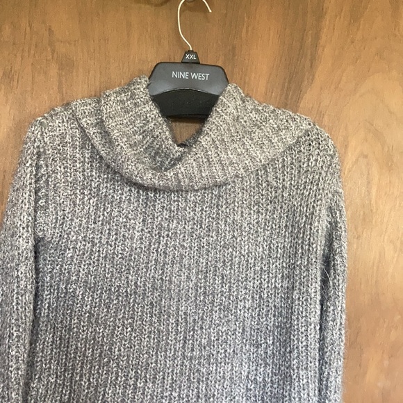 Relist2/18 Premise soft cowlneck ribbed grey sweater w stretch size XS - Picture 4 of 13